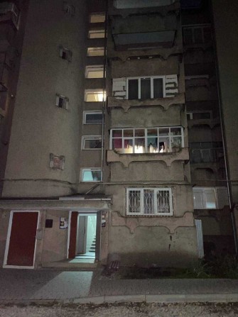 Оренда 2-х кімнатної квартири в 5 поверховому цегляному будинку - фото 1