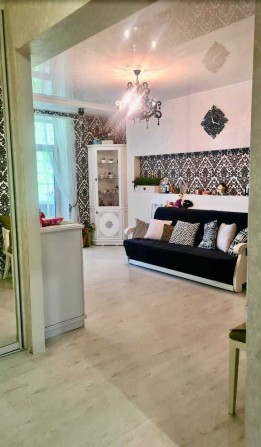 Сдам шикарную 3 к квартиру 78 м2 р-н  центр. Рынка ул. Короленко 12 - фото 1