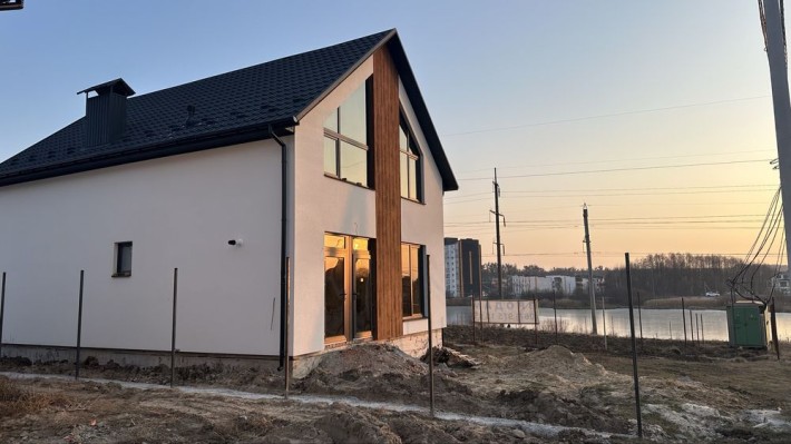 Продам Будинок біля озера Царське село - фото 1