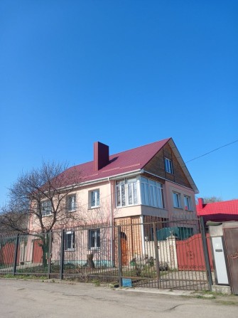 Продаж двоповерхового будинку в районі Критого ринку! - фото 1