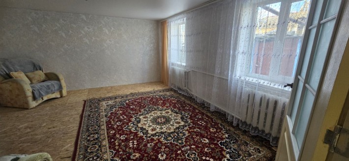 Продам частину будинку в центрі міста - фото 1