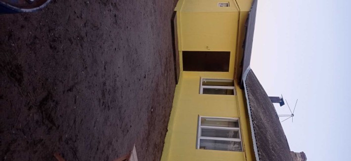 Продам 1\2 дома в Жихаре. - фото 1