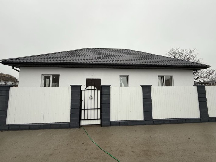 Продаж нового будинку ( біля 6 школи) - фото 1