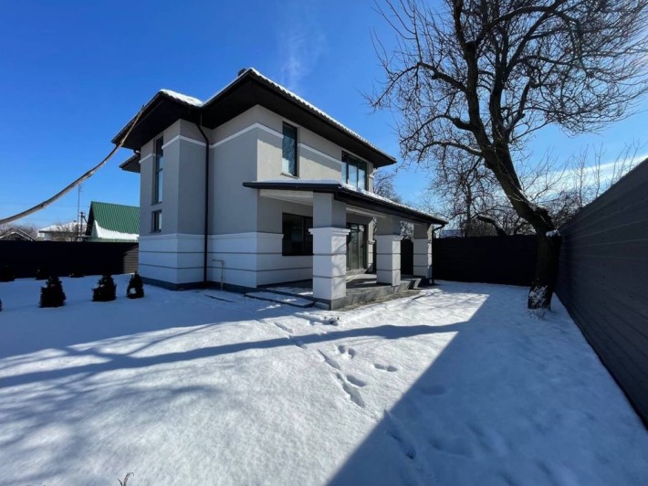 Будинок в центральній частині Бучі - фото 1