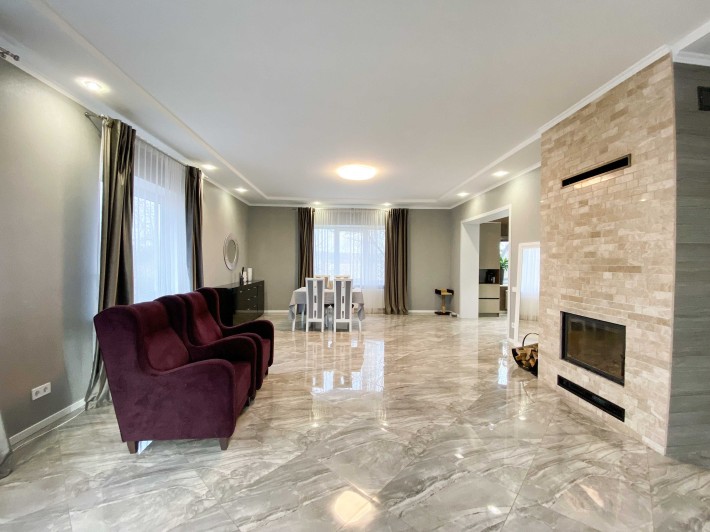 Будинок з СУЧАСНИМ ремонтом, меблями. ГАЗ. 300м2. Ірпінь. - фото 1