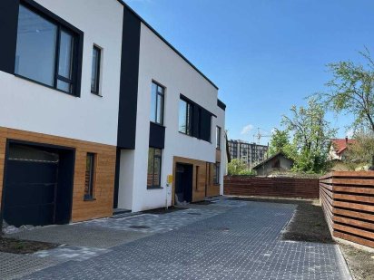 Продаж готового Таунхауса в центрі Івано-Франківська Івано-Франківськ