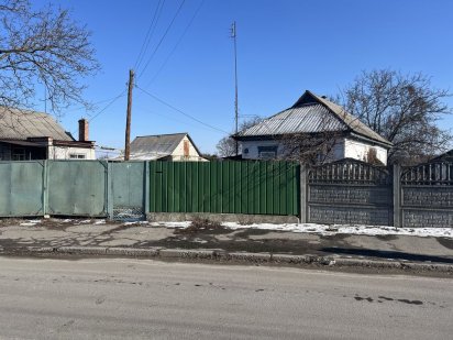 Продам будинок Крюків , вул. Пілотів, район зупинки та ринку Кременчуг