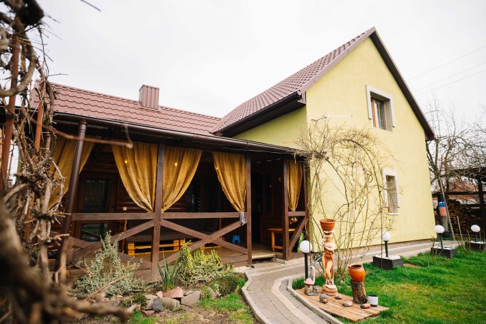 Продаж компатного будинку в Луцьку  (район вулиці Ковельської)! - фото 1