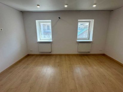 Таунхаус з ремонтом, газ, міські комунікації. ІРПІНЬ Ірпінь