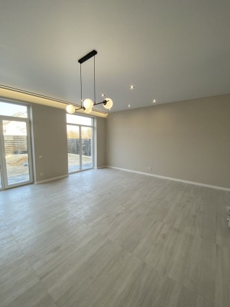 Без % Таун 110м2  з ремонтом/ГАЗ і центральні комунікації - фото 1