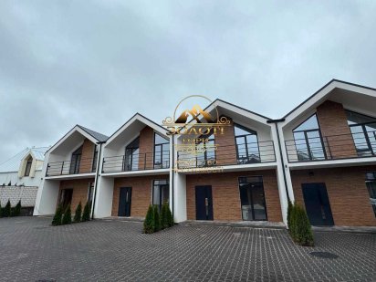 БЕЗ КОМІСІЇ таунхаус с.Софіївська Борщагівка, балкон,поруч ЖК"Софія" Софіївська Борщагівка