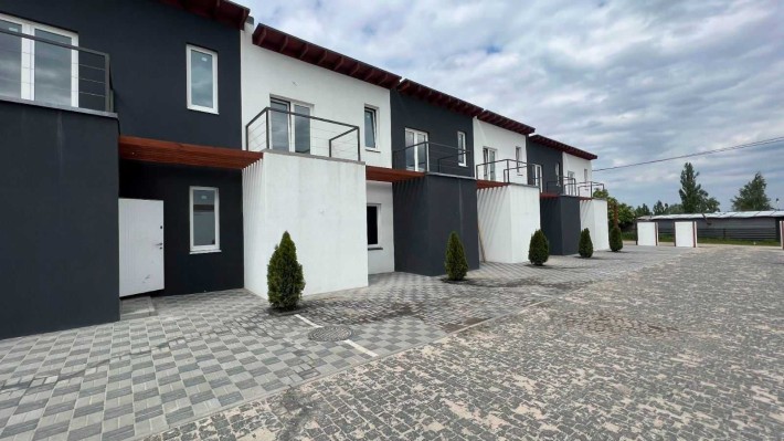 Продам таун хаус по ціні квартири - фото 1