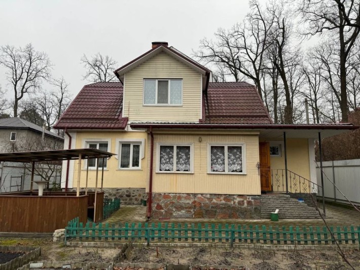 Будинок 135м2 в центральній частині міста.  Ділянка 6,3 сот - фото 1