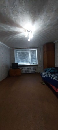 Продам 4- х комнатную квартиру в кирпичном доме г. Счастье. - фото 1