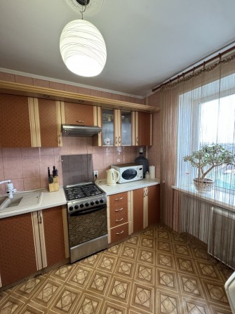 Здам в оренду двокімнатну квартиру на Кл. Савури - фото 1