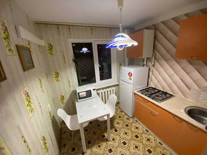 Сдаю 1 комн. кв ул.Припортовая 19 свободна - фото 1