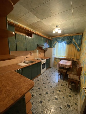 ЦЕНТР! Сдам Большую 3 комн.кв по ул.Пятницкой - фото 1