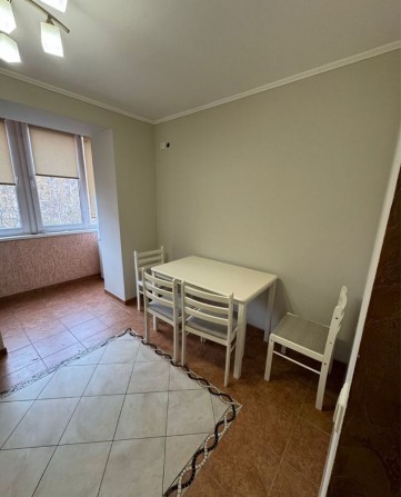 Оренда 3 кімнатної квартири у НОВОМУ РАЙОНІ  ВУЛ.Володимирська - фото 1
