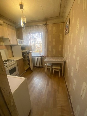 Сдам 1-комнатную квартиру в Центре (район Поплавка) - фото 1