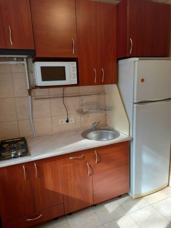 БЕЗ КОМІСІЇ Оренда 1к кв (Печерськ, Звіринецька 61) ремонт 15000 грн - фото 1