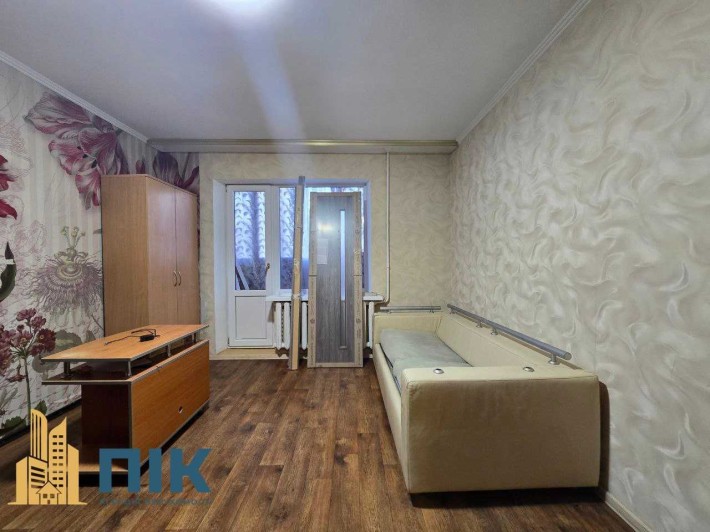 В аренду 1 комн., 35 м2 с ремонтом и мебелью - фото 1
