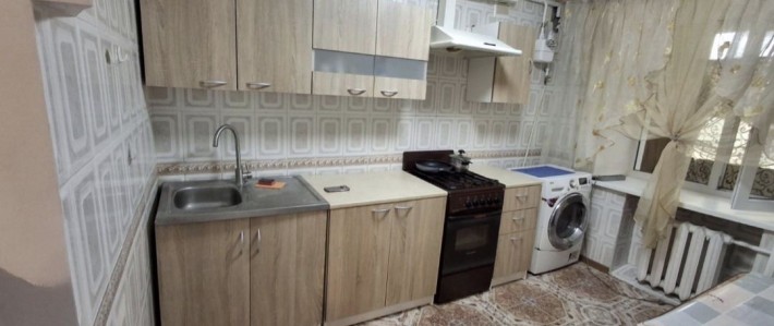 Здається 2 кімнатна квартира біля Центрального ринку - фото 1