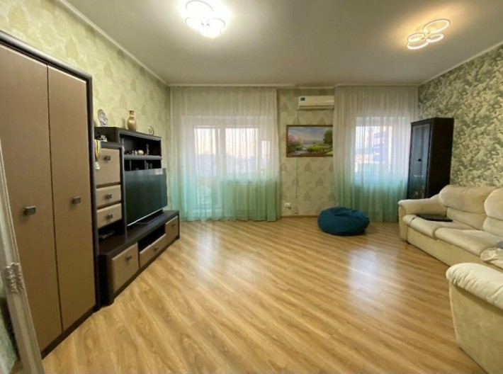 Квартира з ідивідуальним опаленням, є все - фото 1