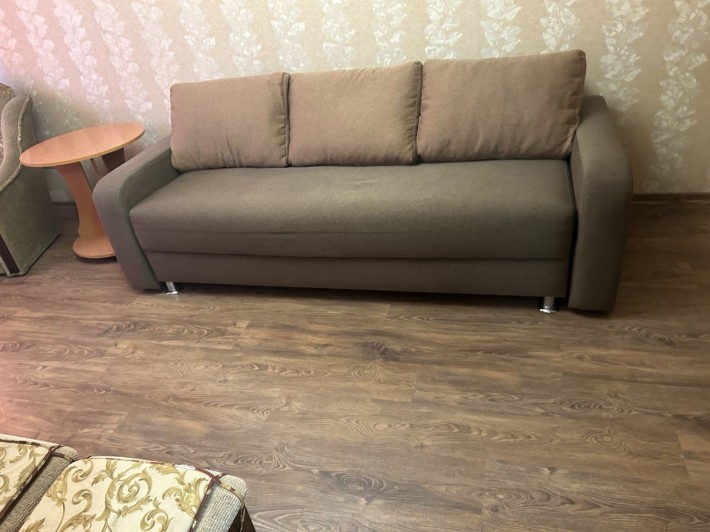 Сдам 1ую квартиру Черемушки ул.Космонавтов 5500грн газовая плита - фото 1