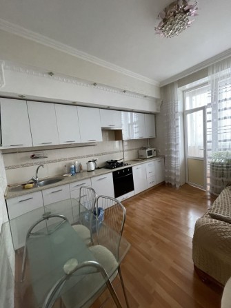 Сдам 1 ком Вильямса / 9 ст люсд 8500 т грн - фото 1