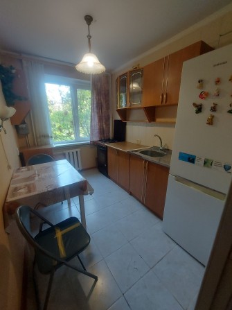 Сдам 1ком Королева 50/ остановка Магазин. 3этаж - фото 1