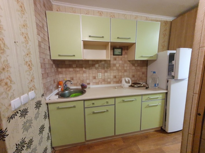 Сдаю гостинку со своим санузлом,  Гарибальди,4 - фото 1