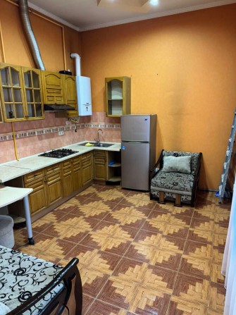 Дорошенка П. вул.
Оренда квартир
 2 кімнати
 72 / 42 / 15 кв.м - фото 1