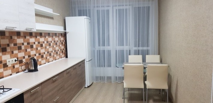 Здаю ВЛАСНУ квартиру в центрі Ірпеня. Вул. Івана Драча (Гагаріна) 40 - фото 1