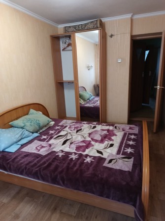 Сдам 3 комнатную квартиру , центр по Троицкой ,в хорошем районе - фото 1