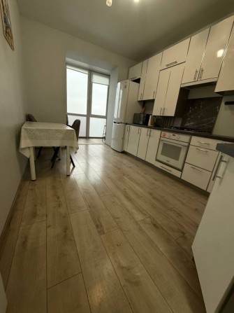 Велика 1к квартира поряд з парком ЖК Центральний - фото 1