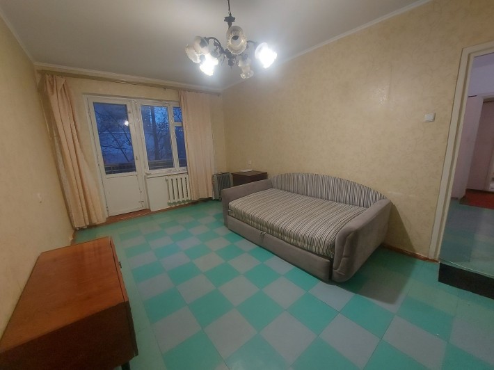 Сдам 2ком Королева 32/ Тополева/ Обл.Гаи. 2этаж - фото 1