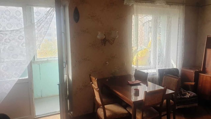 Сдам 2 к.кв метро 23 Августа Павло Поле ул. Деревянко 5/9 2500грн - фото 1