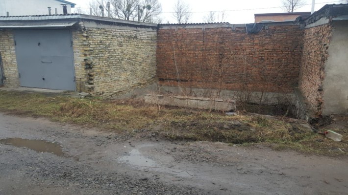 Продати ділянку під гараж г/к " політ " - фото 1