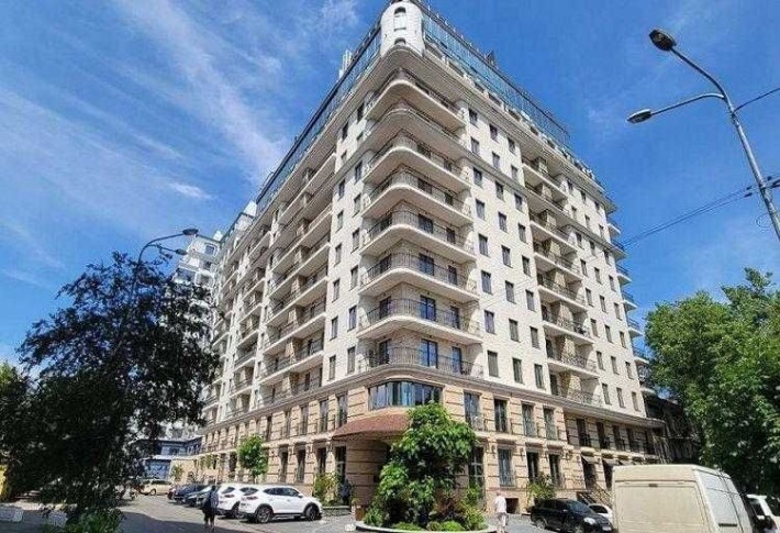 Продам 2 парковочных места в центре Одессы, ЖК “Граф” - фото 1