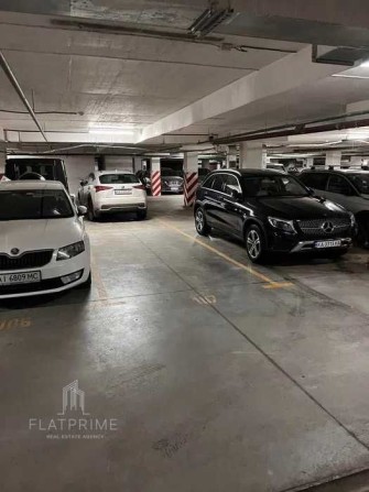 Паркомісце в підземному паркінгу ЖК Сонячна Брама, - фото 1