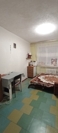 Здам кімнату в гуртожитку в центрі міста по вул.Київська 298а - фото 1