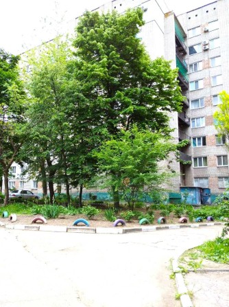 Сдам комнату в общежитии, без коммунальных услуг, ост.Аптека - фото 1