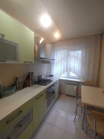 Сдам комнату в 3-х ком.кв-ре,1-й Шевченковский для девушки - фото 1