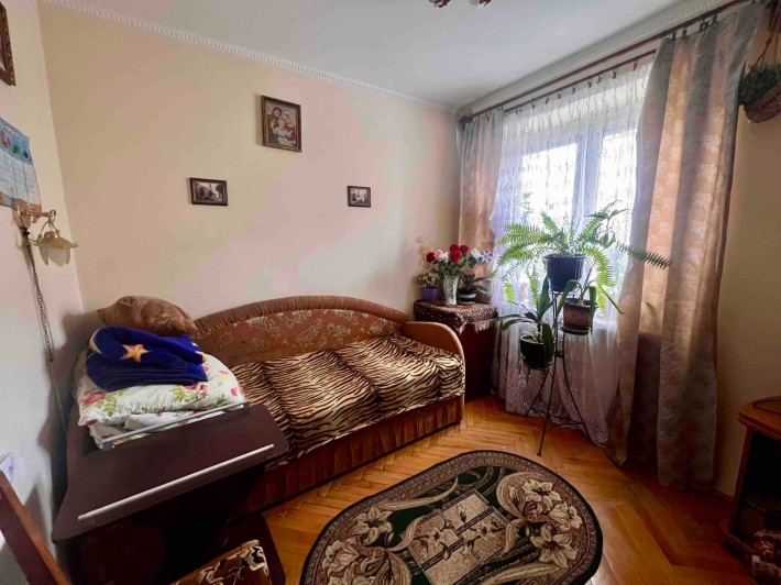 Оренда ізольованої кімнати в 3-ох кімнатній квартирі по вул Шевченка - фото 1