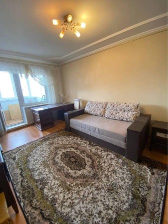 Срочно сдам 1 комнату в 3-х комнатной квартире  в Подольском районе - фото 1
