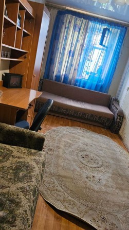Сдам комнату в 2 комнатной квартире на Черемушках ул. Ицхака Рабина - фото 1