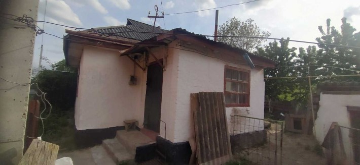 Здається невеликий будинок - фото 1