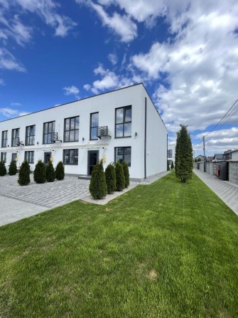 Перша оренда 1-кімнатного двоповерхового таунхауса в КМ Dream House - фото 1