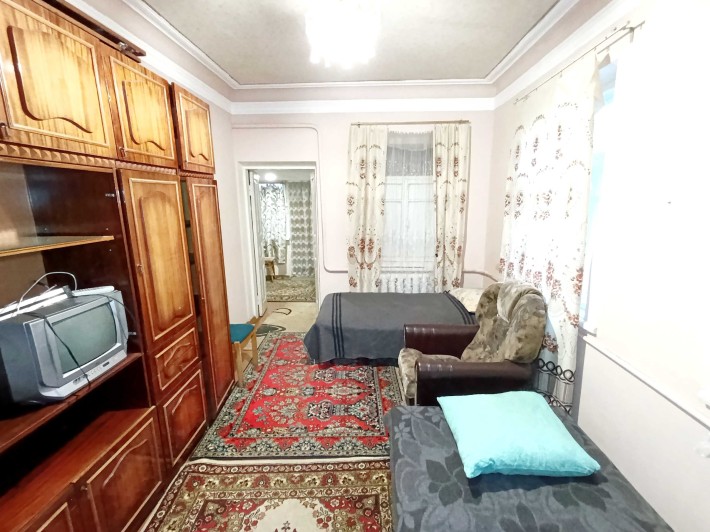 Сдам часть дома г. Ирпень район ж-д вокзала, есть место для авто - фото 1