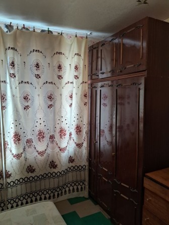 Здається півбудинку зі зручностями.
Дві окремі кімнати, кухня, санвузо - фото 1